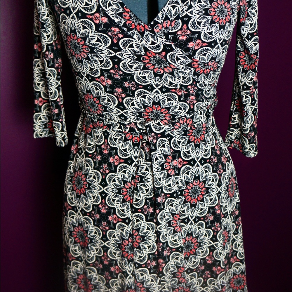 Floral Patterned Janette Faux Wrap Dress size medium
